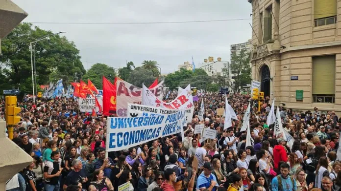 Se realizará la marcha por las universidades y Salud Pública contra los vetos