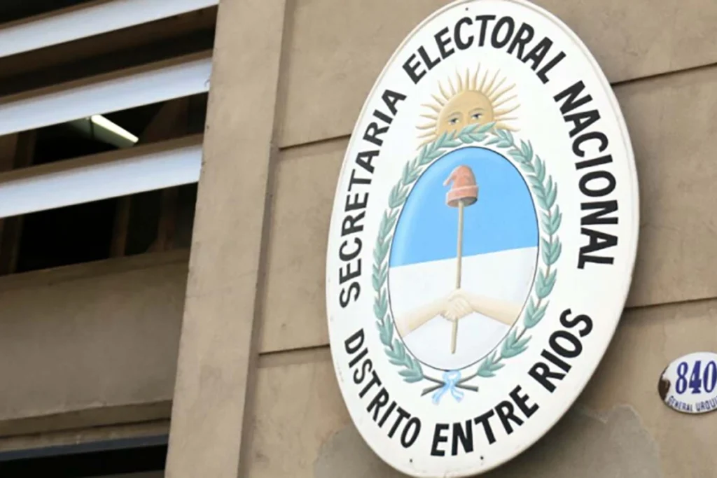 Fuerza Entre Ríos denunció a Frigerio ante la Justicia por violar la veda electoral